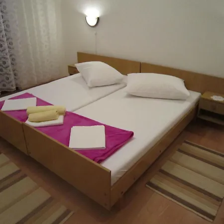 Gorgeous Apartment In Pag Dalmatia, Croatia Apartment