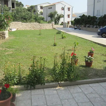 Apartment Gorgeous Apartment In Pag Dalmatia, Croatia Pag Town